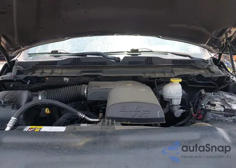 2018 Ram 1500 Express 4X4 6'4 Box from USA, damaged, VIN 1C6RR7FG1JS247955